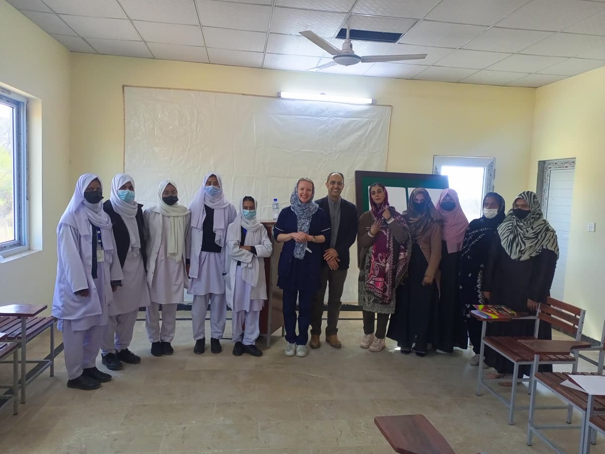 WIHAS Students and Team